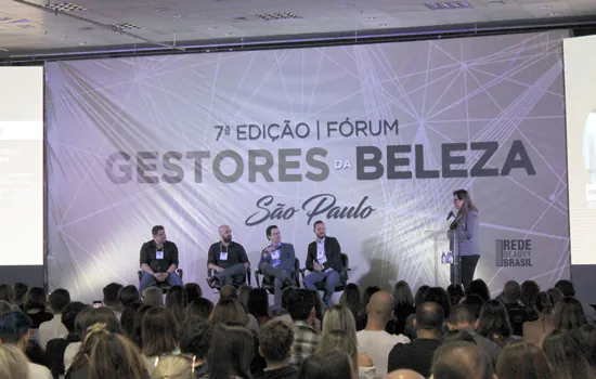 Sérgio Mallandro participa de Fórum de Gestores da Beleza