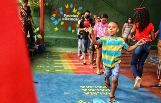 Complexo do Alemão ganha espaço dedicado às crianças