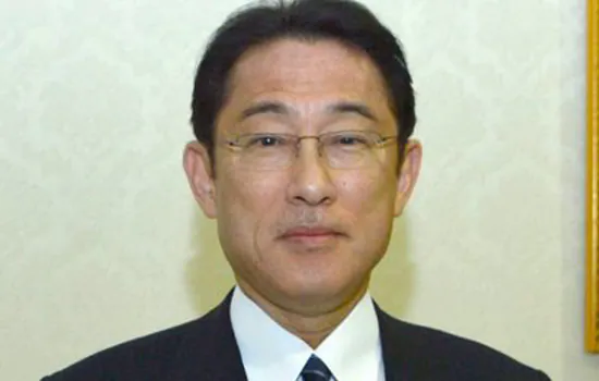 Fumio Kishida é eleito primeiro-ministro do Japão