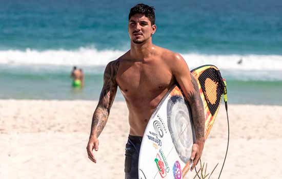 Via Streaming – “Gabriel Medina” – Onda maneira