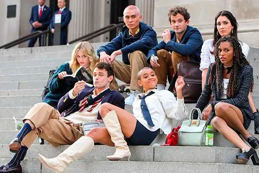 Via Streaming – “Gossip Girl” – Mesma premissa, novos segredos