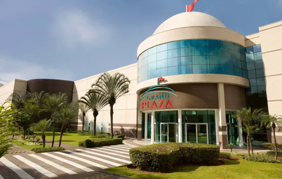 Grand Plaza Shopping comemora 24 anos de sucesso