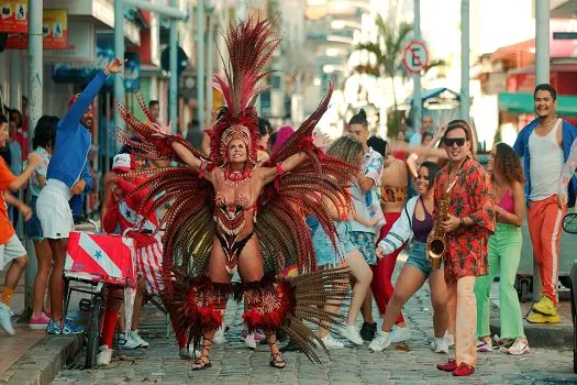 ‘Fênix do Amor’, nova música de Gretchen chega com clipe e mensagem poderosa