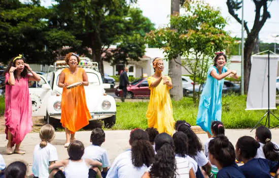 gRUPO êBA! se apresenta em escolas municipais do ABC