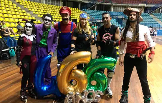 Poliesportivo recebe festa de Halloween e Corujão do Patins neste fim de semana