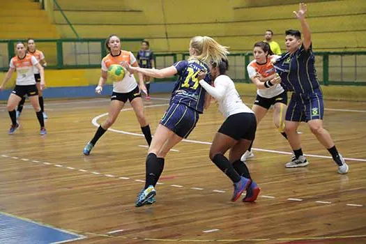 Santo André garante título no handebol feminino