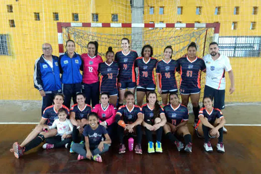 Handebol Feminino de Ribeirão Pires segue firme na liderança