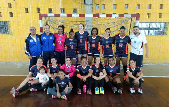 Handebol Feminino de Ribeirão Pires segue firme na liderança