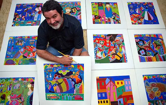 Exposição celebra os 30 anos de carreira de Henrique Hammler