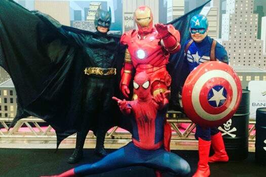 Shopping Praça da Moça promove encontro do público com super-heróis
