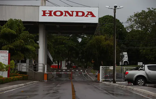 Fábrica de motos da Honda em Manaus adia retorno para o dia 20 de abril_x000D_