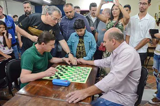 Prefeitura de São Bernardo oferece curso de Xadrez e Jogos de Damas gratuitos