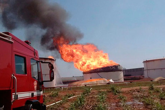 Incêndio em usina de etanol em Paraíso