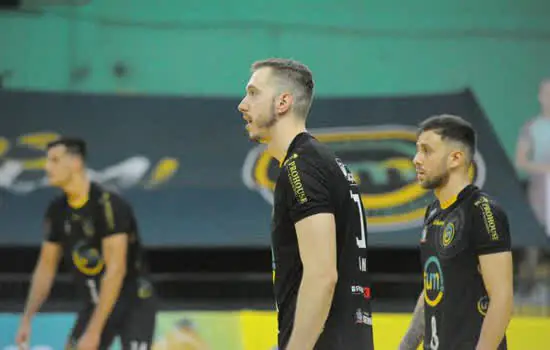 Superliga Banco do Brasil: Montes Claros América Vôlei enfrenta Vôlei UM Itapetininga