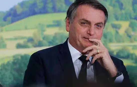 Bolsonaro contraria Congresso e mantém demarcação de terras na Agricultura