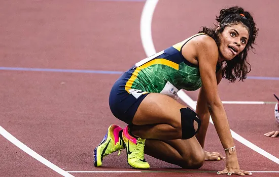 Jardênia Félix bate recorde das Américas no salto em distância