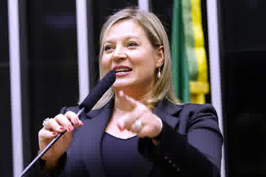 Joice Hasselmann: ‘Como acho machismo cafona, acho feminismo cafona’