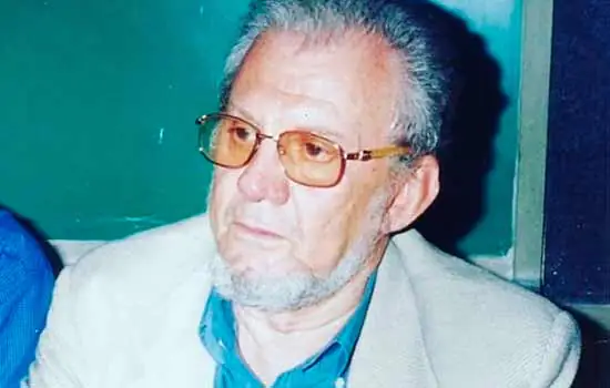 Jornalista Carlos Garcia morre de Covid-19