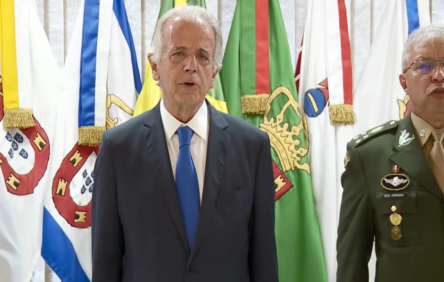 José Múcio assume o Ministério da Defesa do Governo Lula_x000D_