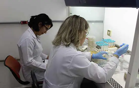 UFSCar recebe recursos para realizar testes da COVID-19