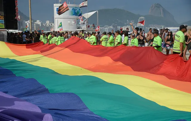 Gestão dá palestra a policiais que vão trabalhar na Parada LGBT em SP