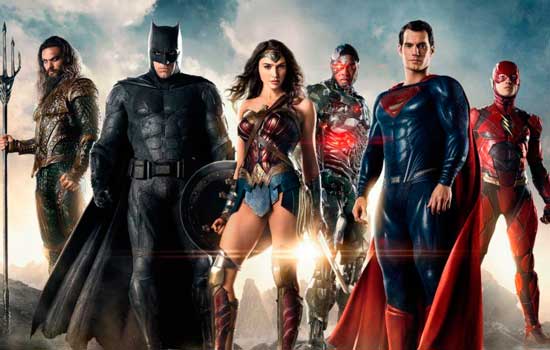 Atores de 'Liga da Justiça' pedem lançamento de versão original do filme