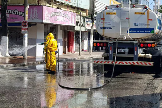 Santo André inicia limpeza de ruas e avenidas contra o coronavírus