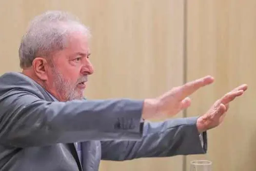 Após ver o Papa, Lula será interrogado na Zelotes