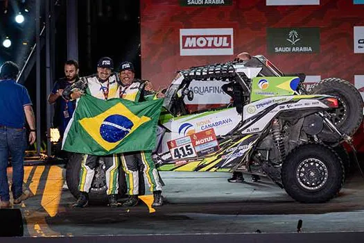 Rodrigo Luppi/Maykel finalizam o Dakar 2022 em sexto entre os UTVs T4