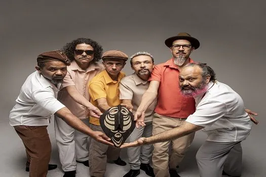 Mestre Ambrósio realiza show no Sesc Vila Mariana