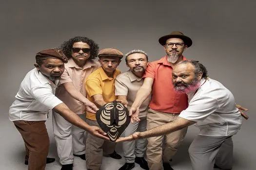 Mestre Ambrósio anuncia uma série de shows em celebração aos 30 anos de carreira