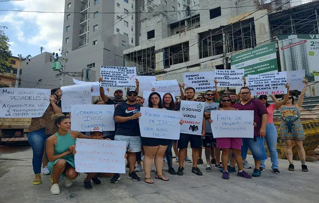 MGTEC Recebe Protesto de Futuros Moradores