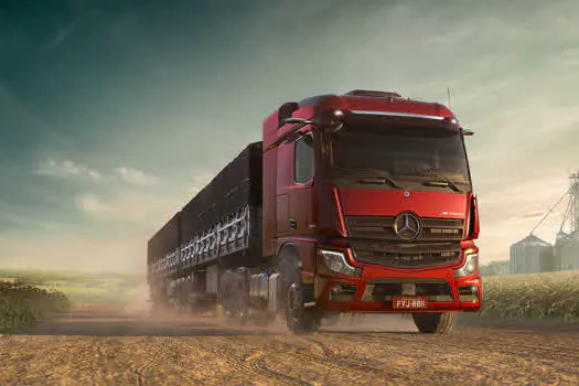 Mercedes-Benz é premiada pelo projeto inovador do Novo Actros