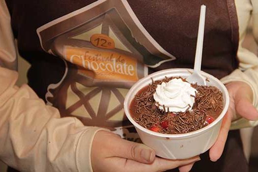 Merenguedeiro e Estrogonofe de Chocolate. Vai perder?