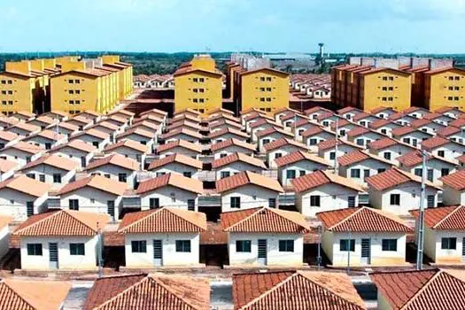 Sem dinheiro, governo usará FGTS para bancar todo o subsídio do Minha Casa Minha Vida