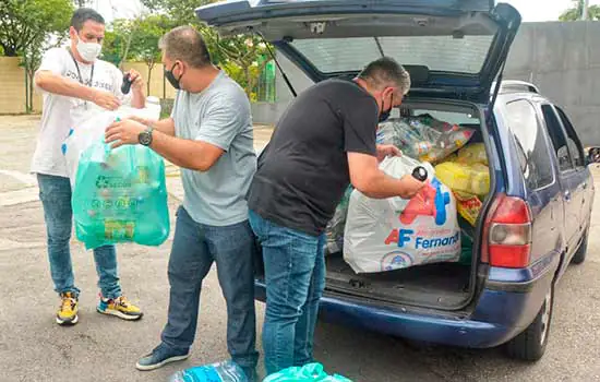 Moeda Pet entrega mais de 300 quilos de ração em Santo André