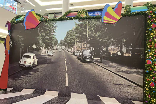 Os Beatles inspiram decoração de Natal inédita no Brasil