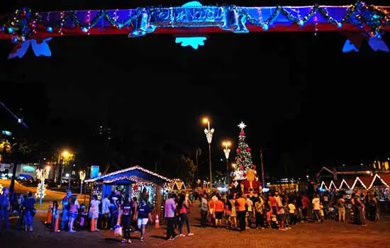 Música e entrega de prêmios marcam o encerramento do Natal Iluminado