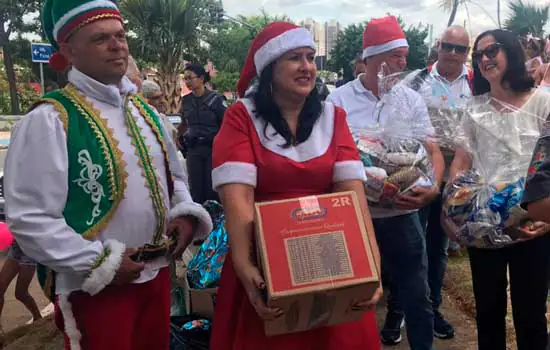 OAB Santo André realiza ação social com entrega de cestas básicas