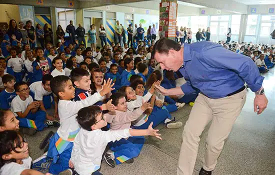 Plano de reforma nas escolas municipais chega à unidade do Parque Selecta