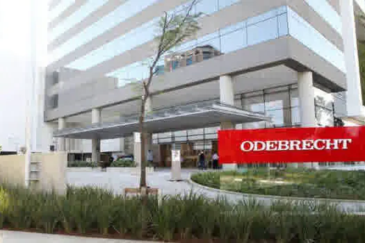 Venda da Braskem à Lyondell emperra e complica a situação da Odebrecht