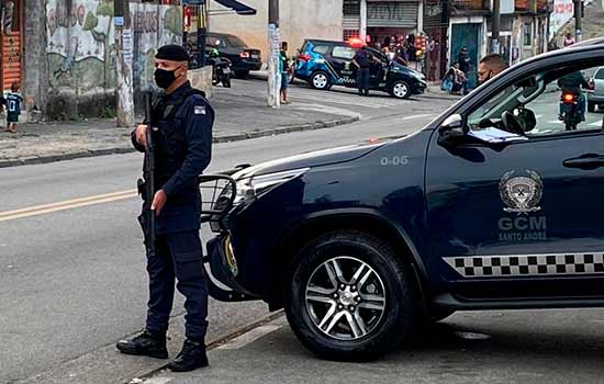 GCM e Polícia Militar realizam Operação Bloqueio na Estrada do Pedroso