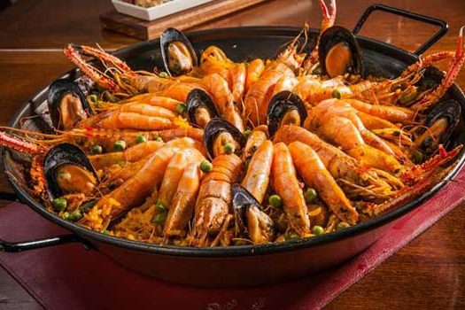 Arroz Tio João e Azeite Nova Oliva patrocinam paella gigante em São Paulo