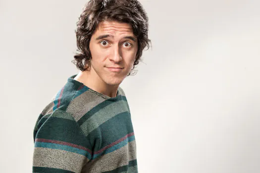 Triplo show de stand-up no Golden Square Shopping