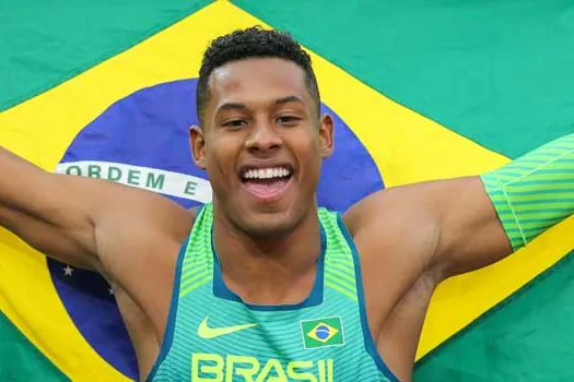 Paulo André avança nos 100m e coloca Brasil em semifinal de Mundial após 24 anos