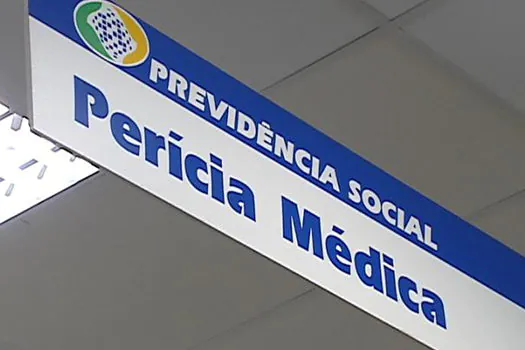 Justiça suspende retorno de médicos peritos a atendimento presencial no INSS