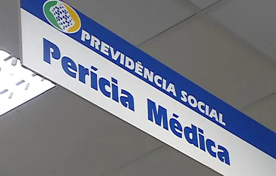 Justiça suspende retorno de médicos peritos a atendimento presencial no INSS