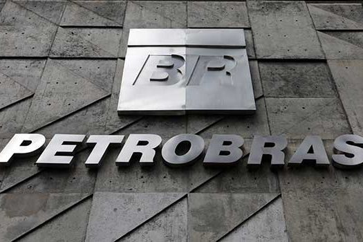 Dívida da Petrobras sobe mais R$ 100 bilhões