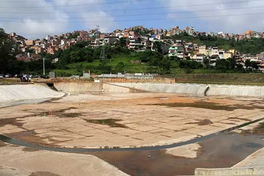 Piscinão do Jardim Irene ganha 16ª câmera de monitoramento do Semasa