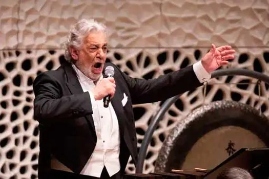 Plácido Domingo alega ‘diferenças culturais’ nas acusações de assédio sexual